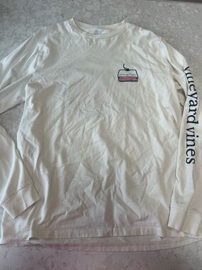 Vineyard Vines Cream Long Sleeve Tee with Navy Logo